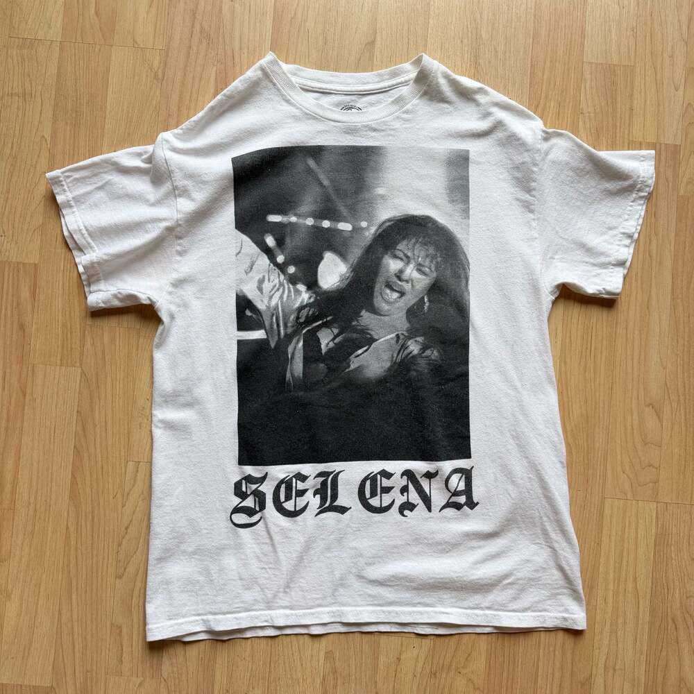 Oversized Selena Vintage Shirt 100% Cotton Official Merch
